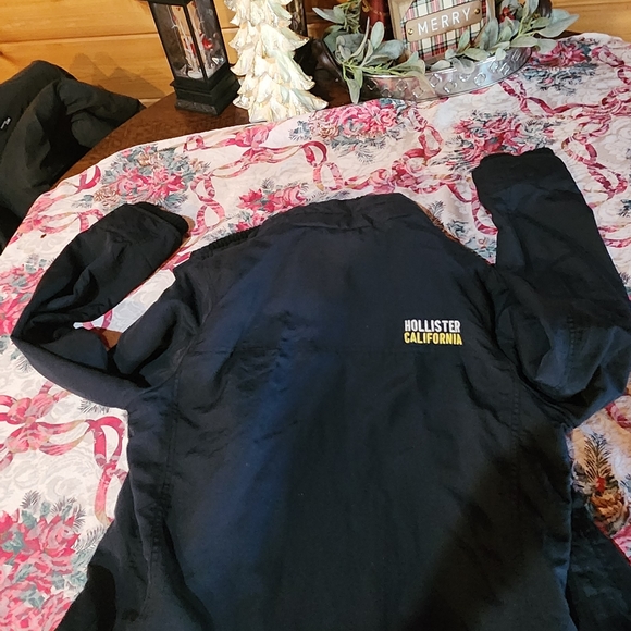 Hollister zip up and snap jacket small - Picture 9 of 11